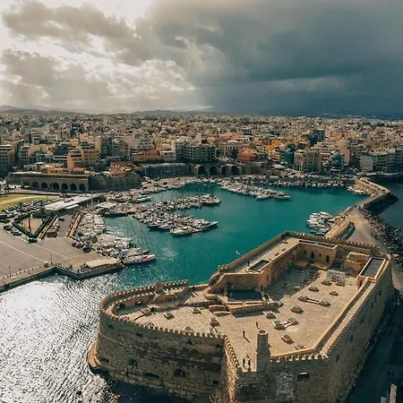 Apartment Theros By Agora Luxury In The Heart Of Heraklion (Crete)