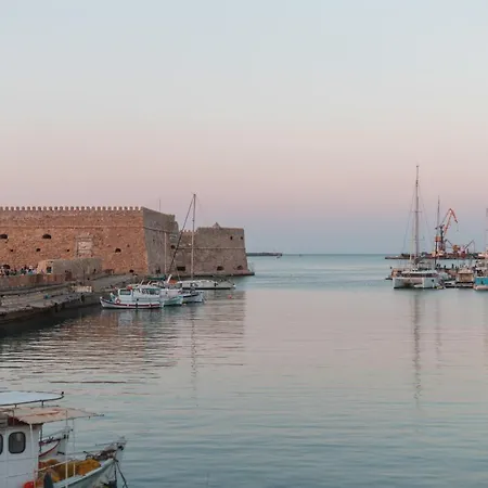 Theros By Agora Luxury In The Heart Of