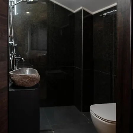 Theros By Agora Luxury In The Heart Of