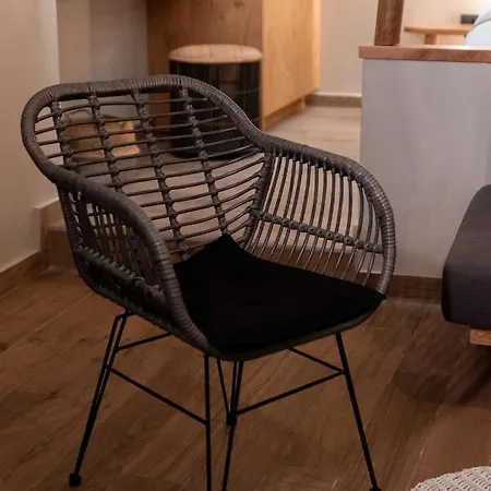 Theros By Agora Luxury In The Heart Of Apartment *