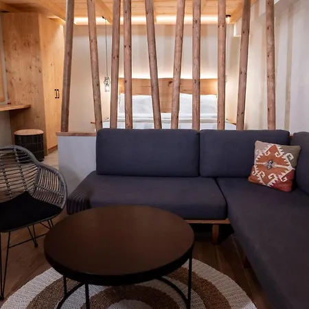 Theros By Agora Luxury In The Heart Of Apartamento Heraclión